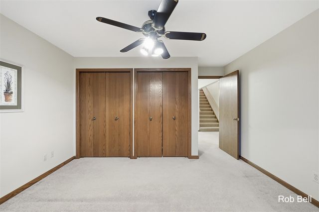 4232 Redbush Drive, Grandville, MI 49418