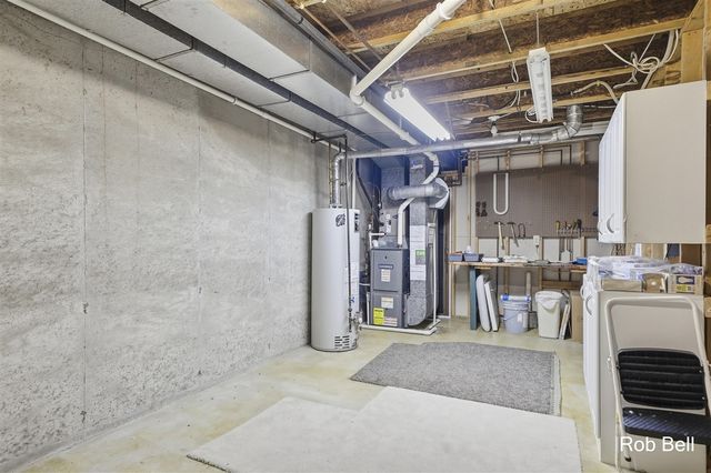 4232 Redbush Drive, Grandville, MI 49418