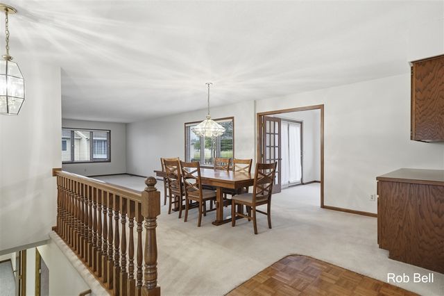 4232 Redbush Drive, Grandville, MI 49418