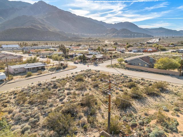 55844 Sagebrush Avenue, Whitewater, CA 92282