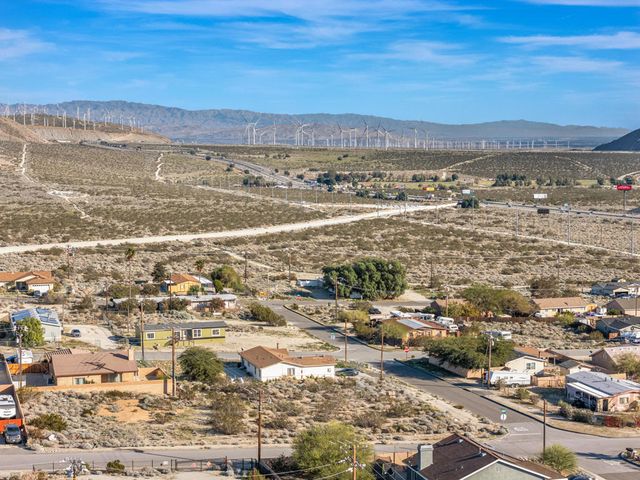 55844 Sagebrush Avenue, Whitewater, CA 92282