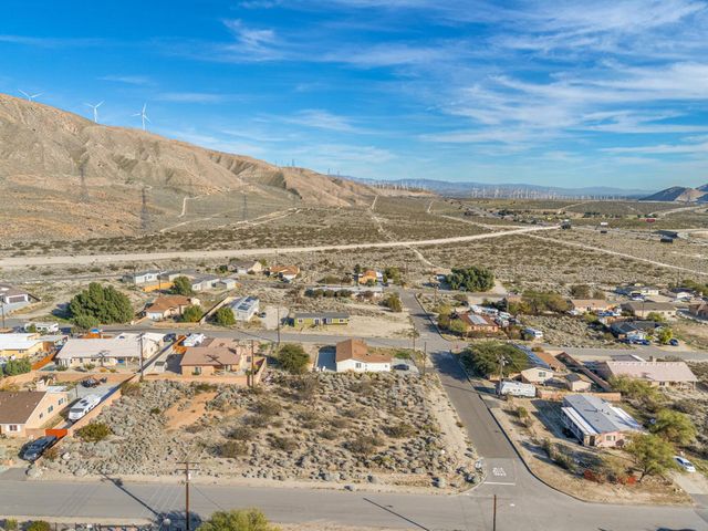 55844 Sagebrush Avenue, Whitewater, CA 92282