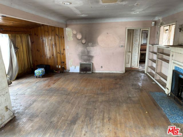 11229 Saticoy Street, Sun Valley (los Angeles), CA 91352