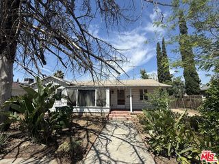 11229 Saticoy Street, Sun Valley (los Angeles), CA 91352