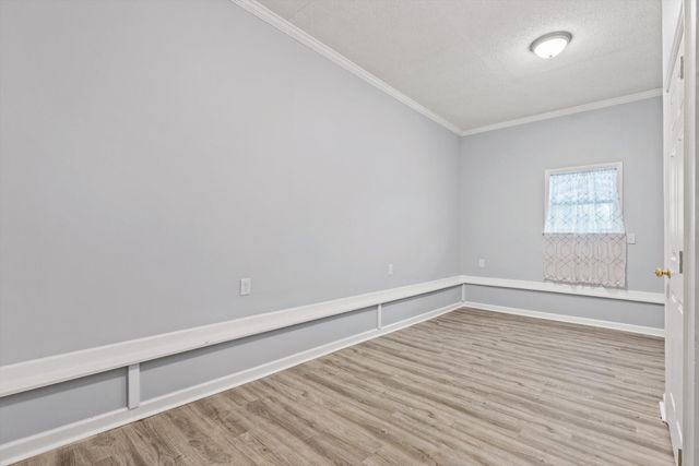 599 Steele Road, Rossville, GA 30741