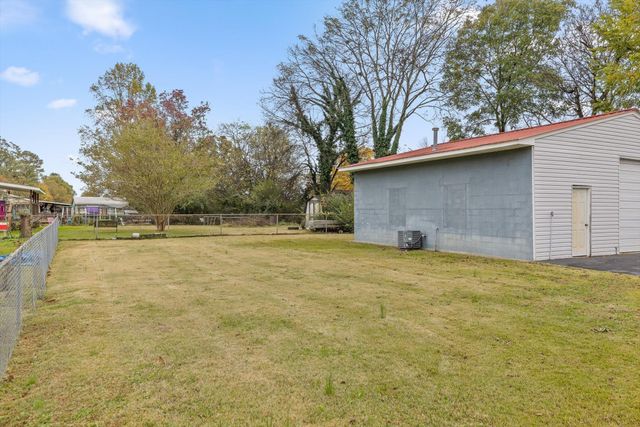 599 Steele Road, Rossville, GA 30741