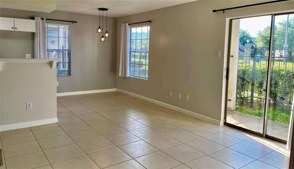 2750 Holly Hall Street 707, Houston, TX 77054