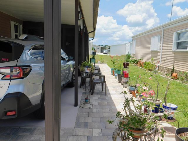 527 Tropical Isles Circle F-30, Fort Pierce, FL 34982