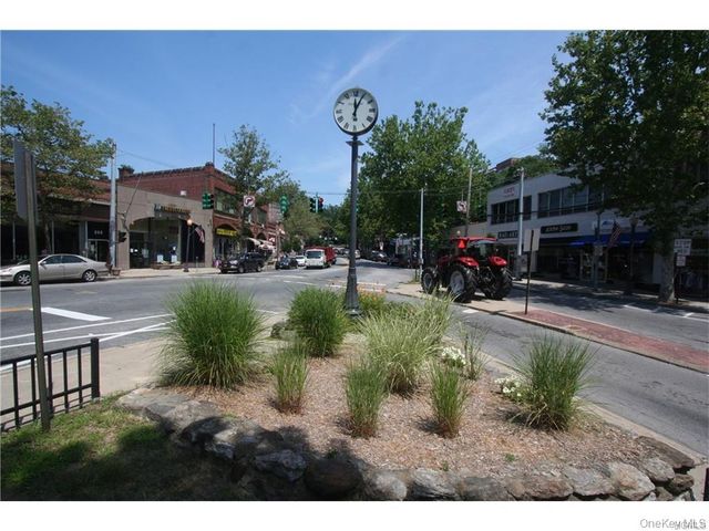 140 E Hartsdale Avenue 1F, Hartsdale, NY 10530