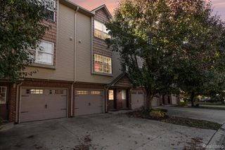 2157 Knotty Pine Trail, Howell, MI 48855