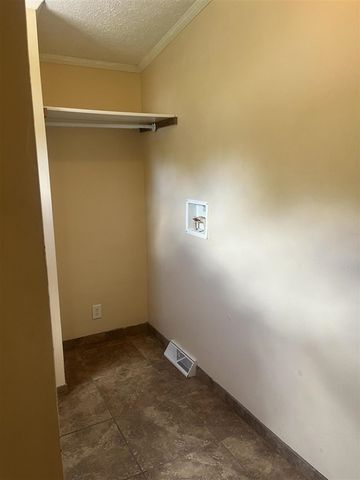 1809 Sunnyside Drive, Kalamazoo, MI 49048