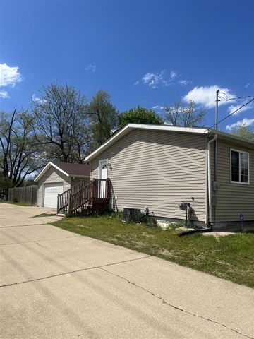 1809 Sunnyside Drive, Kalamazoo, MI 49048