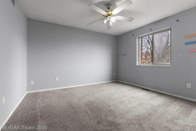 2714 Hallman Avenue, Waterford Charter Township, MI 48328