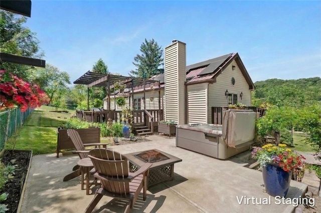 3672 Saxonburg Blvd, Indiana Twp, PA 15238