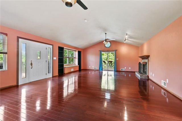 3672 Saxonburg Blvd, Indiana Twp, PA 15238