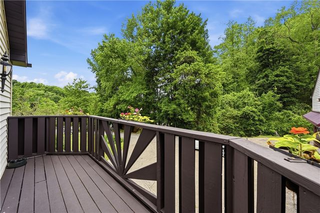 3672 Saxonburg Blvd, Indiana Twp, PA 15238