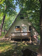 11776 Dogwood Drive, Garfield, AR 72732