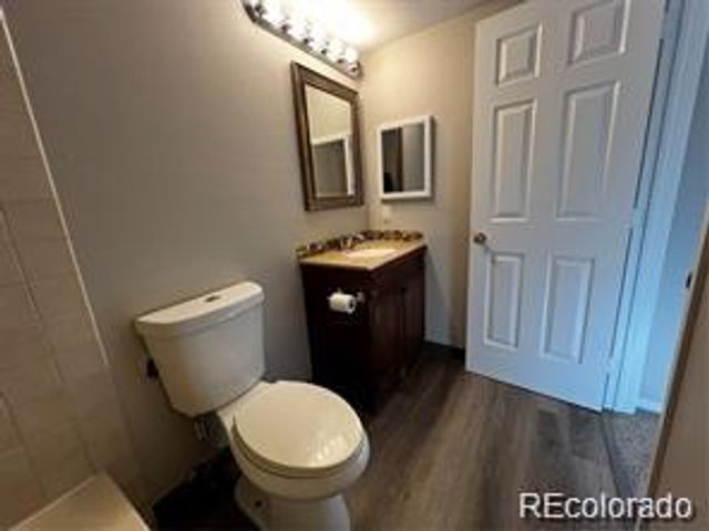 2575 S Syracuse Way M108, Denver, CO 80231