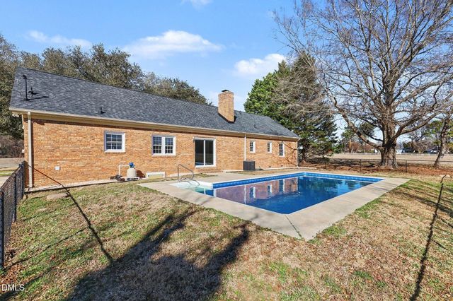 7104 Nc-210, Angier, NC 27501