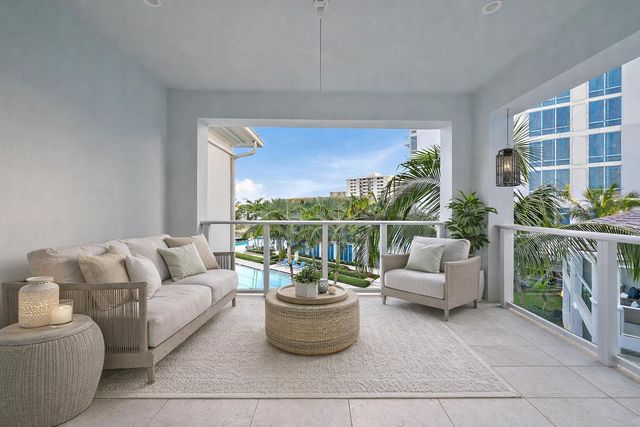 112 Water Club Court N, North Palm Beach, FL 33408