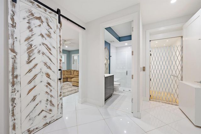 112 Water Club Court N, North Palm Beach, FL 33408