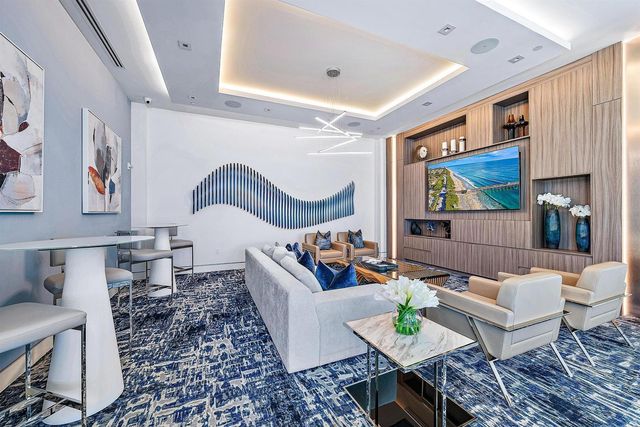 112 Water Club Court N, North Palm Beach, FL 33408