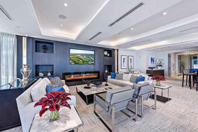 112 Water Club Court N, North Palm Beach, FL 33408