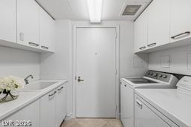 2747 Paradise Road 1403, Las Vegas, NV 89109