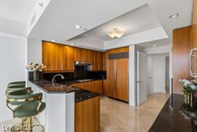 2747 Paradise Road 1403, Las Vegas, NV 89109