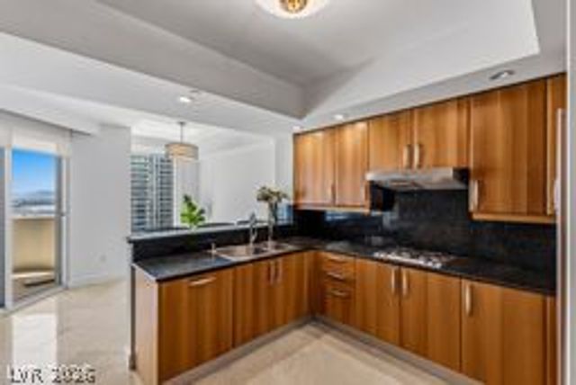 2747 Paradise Road 1403, Las Vegas, NV 89109