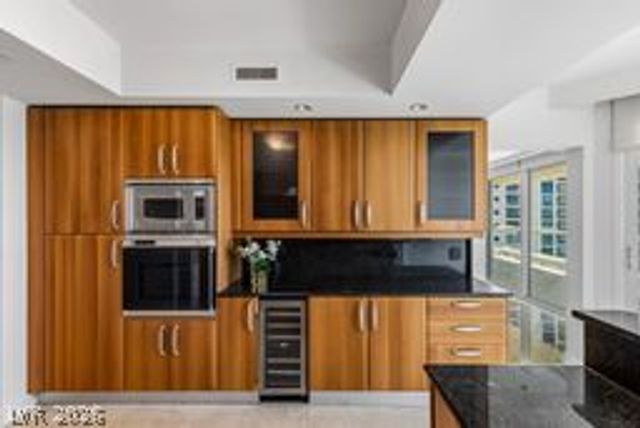 2747 Paradise Road 1403, Las Vegas, NV 89109