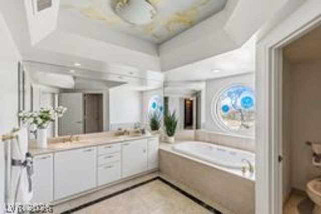 2747 Paradise Road 1403, Las Vegas, NV 89109