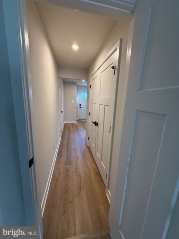 3 CINNAMON LN, Mount Laurel, NJ 08054