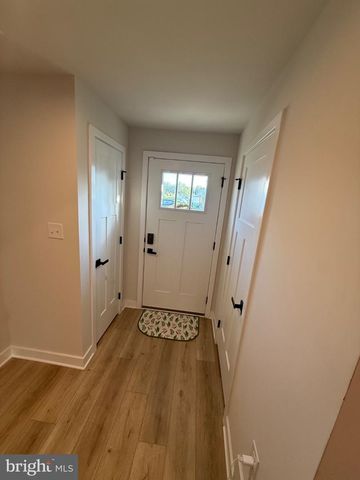 3 CINNAMON LN, Mount Laurel, NJ 08054