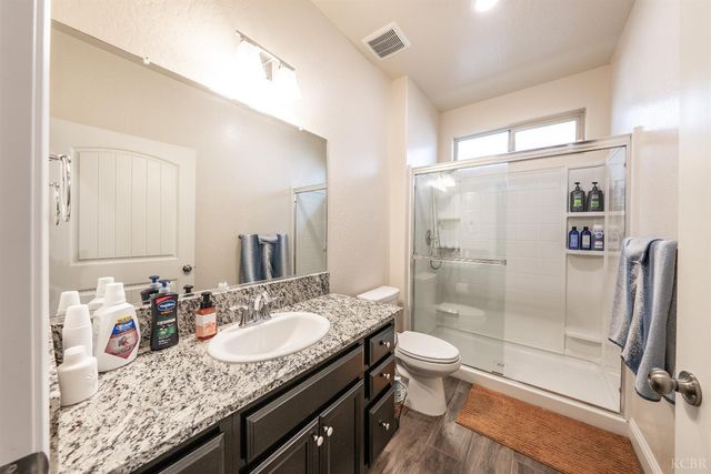 2030 N Sherman Street, Hanford, CA 93230