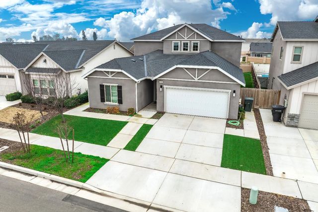 2030 N Sherman Street, Hanford, CA 93230