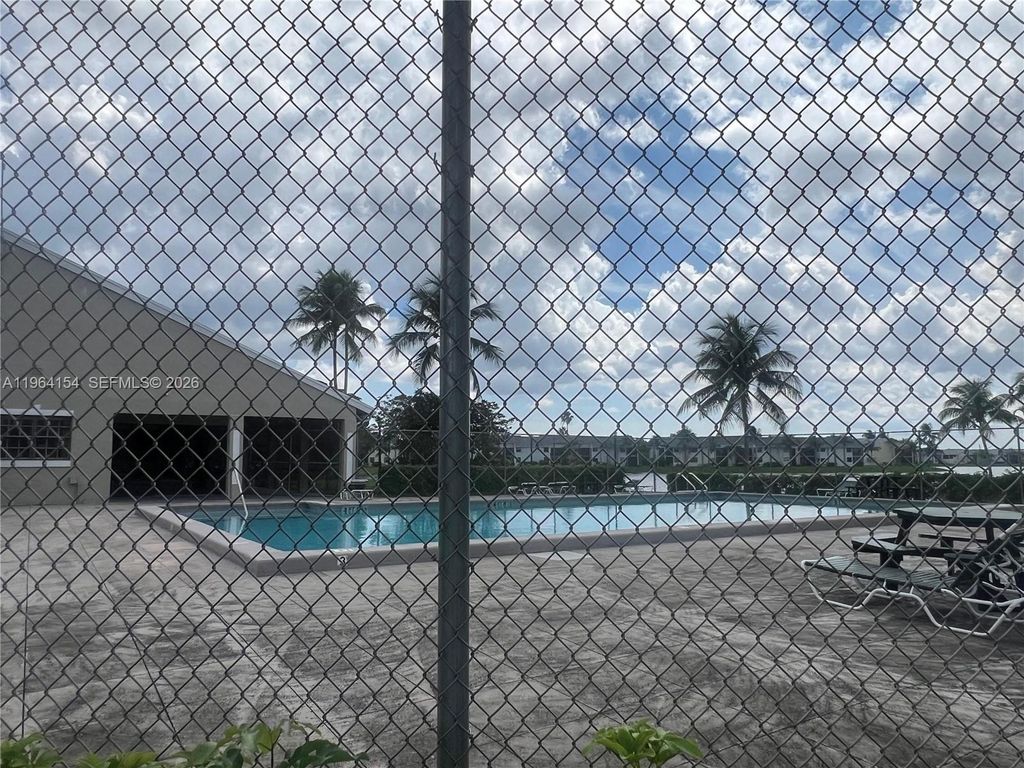 805 N Franklin Ave 805D, Homestead, FL 33034