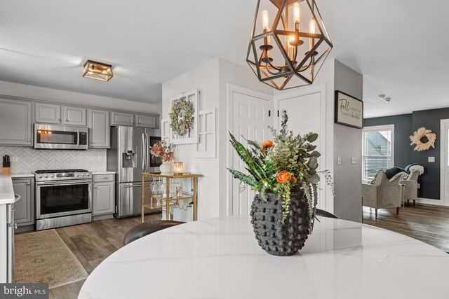 45 STONY RUN WAY, York, PA 17406