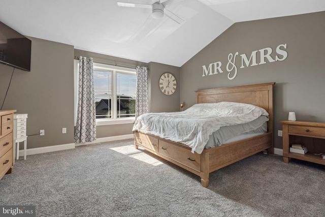 45 STONY RUN WAY, York, PA 17406