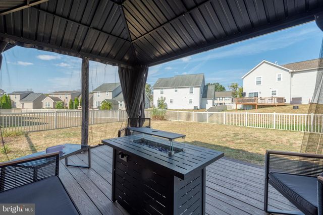 45 STONY RUN WAY, York, PA 17406