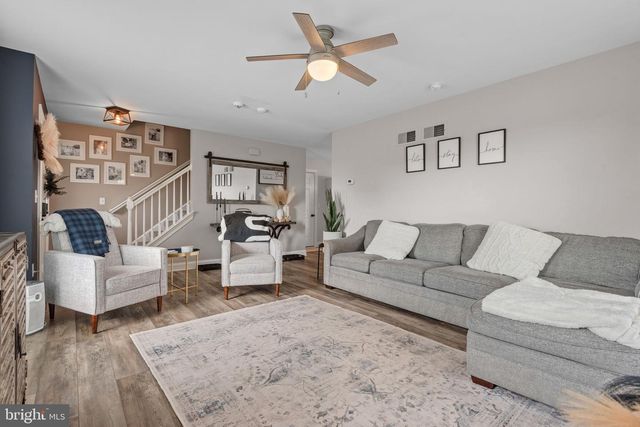 45 STONY RUN WAY, York, PA 17406