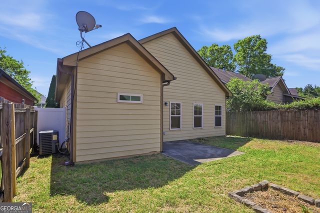 16 Thomas Court NW, Cartersville, GA 30121