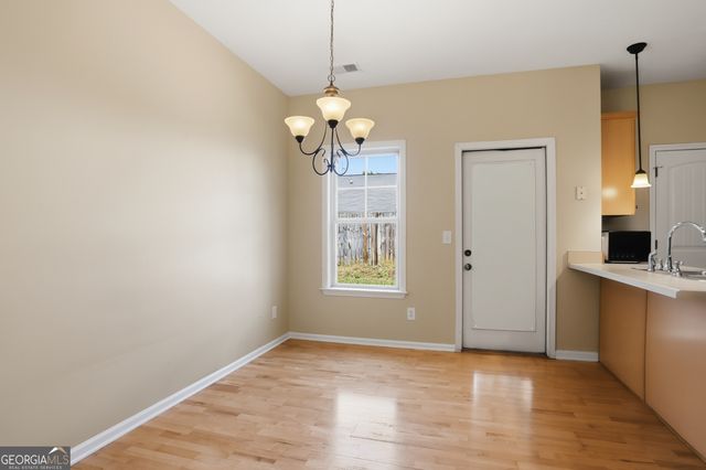 16 Thomas Court NW, Cartersville, GA 30121
