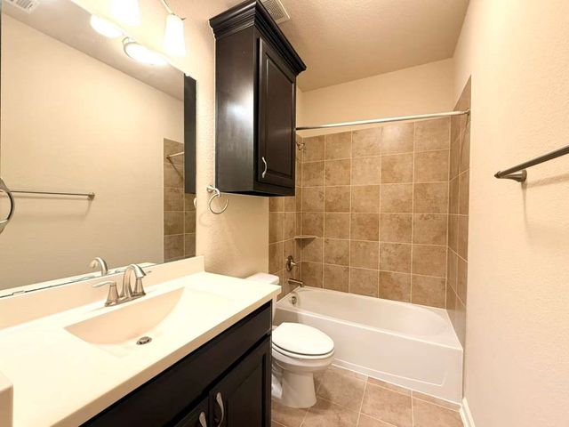 6704 Castillo Street, Irving, TX 75039