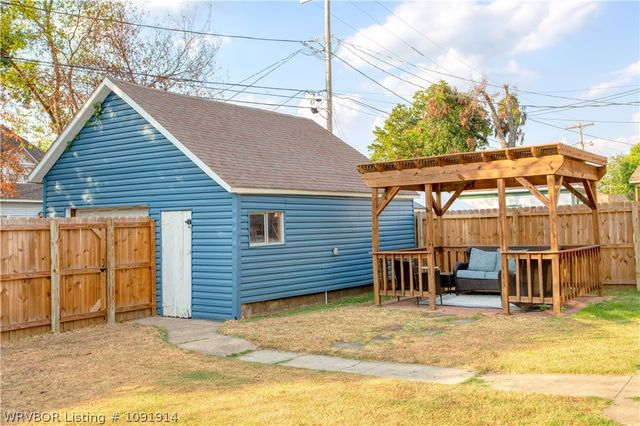 701 N 18th Street, Fort Smith, AR 72901