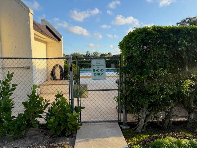 222 Lake Constance Drive, West Palm Beach, FL 33411
