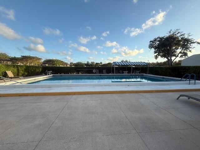 222 Lake Constance Drive, West Palm Beach, FL 33411