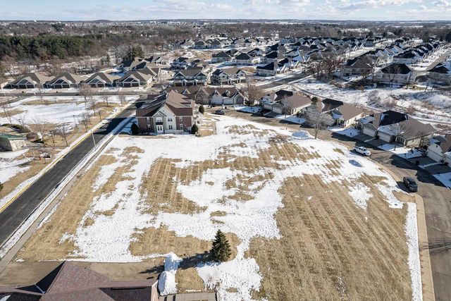 6843 Yellowwood Lane, Deforest, WI 53532