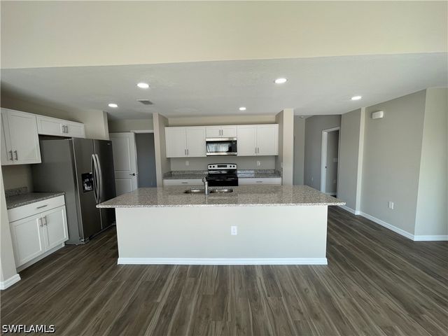 1617 NW 6th AVE, Cape Coral, FL 33993