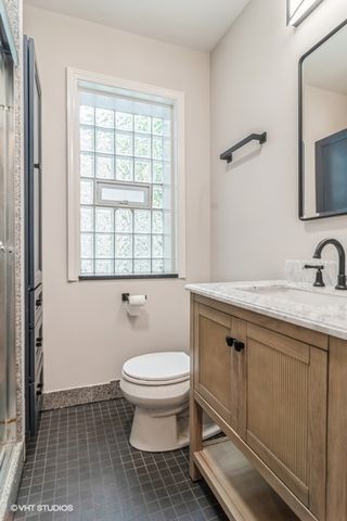 3601 W Cullom Avenue 1E, Chicago, IL 60618
